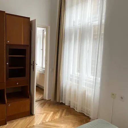 Apartment Large Home In Budapest