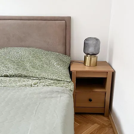 Large Home In Budapest * Budapest